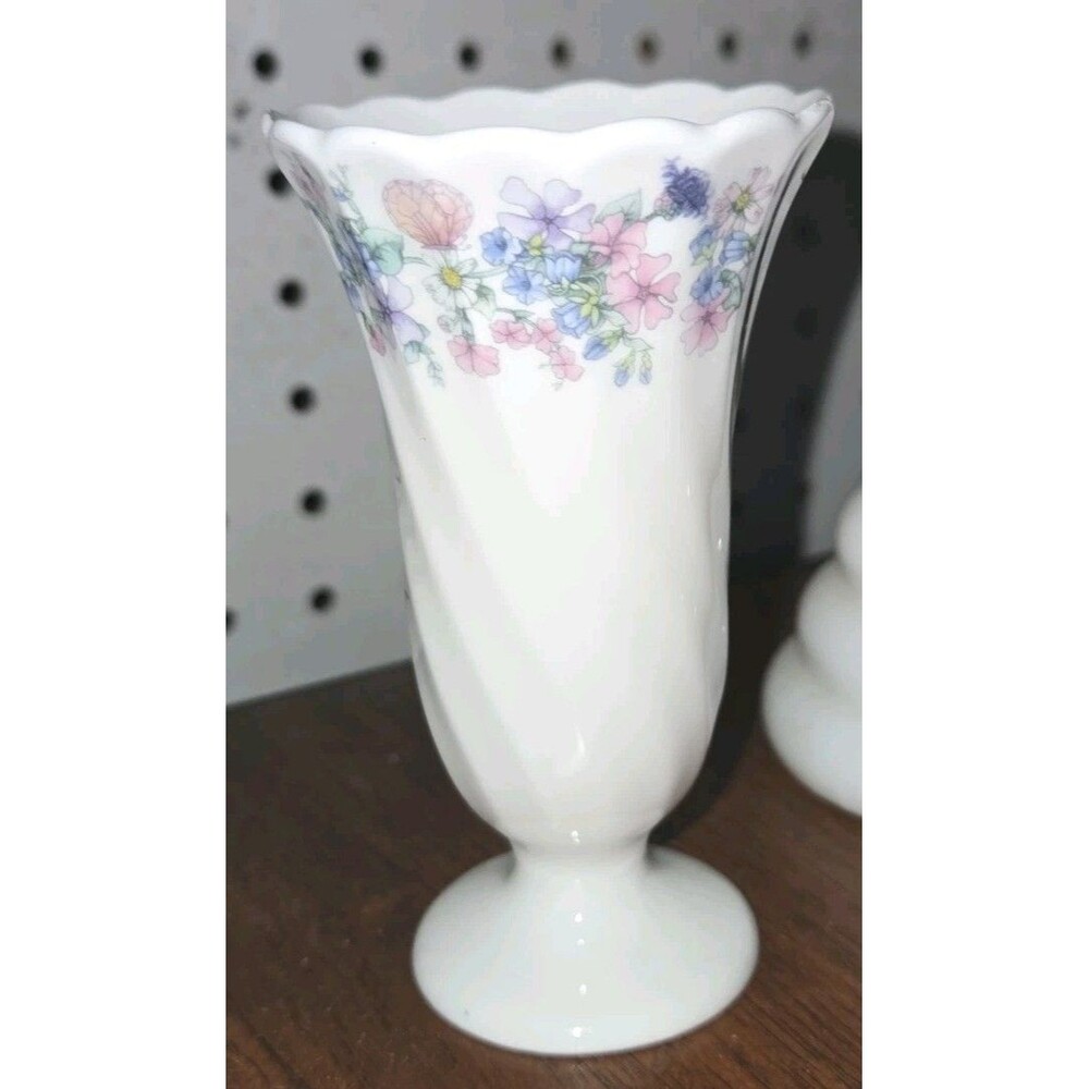 Wedgwood Small Spiral Bud Vase Angela Bone China Made in England